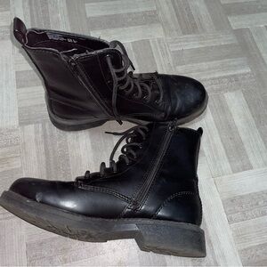 Time and Tru Black Lace Up Boots with Sturdy Soles